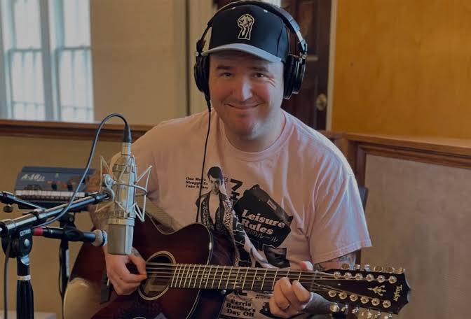 Morre Chad Gilbert, guitarrista e cofundador do New Found Glory, aos 45 anos