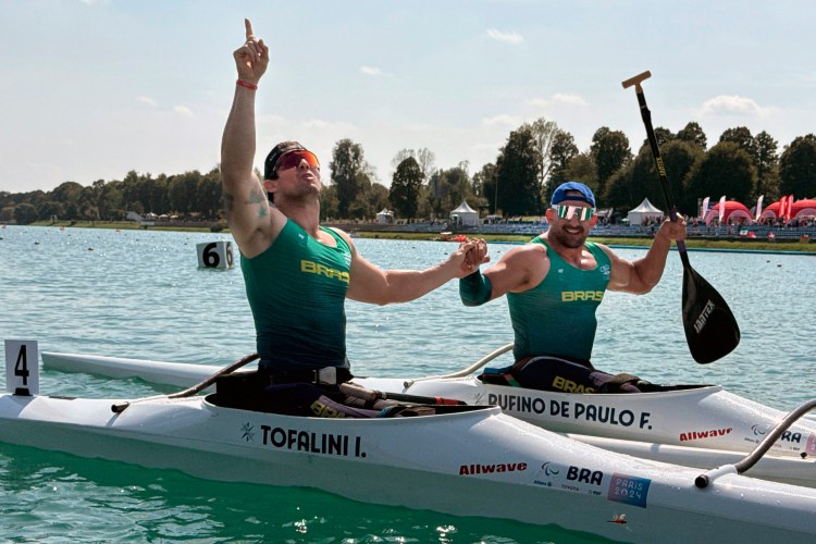 Com dobradinha brasileira, Igor Tofalini é prata no Mundial de Paracanoagem