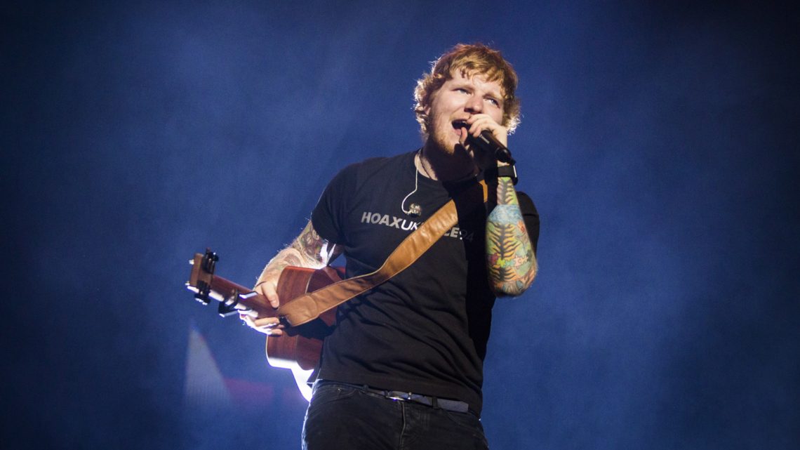 Ed Sheeran diz que não usar playback e reacende o eterno debate