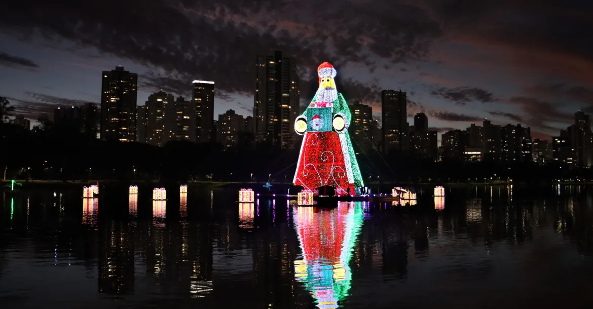 Cerimônia para confirmar maior Papai Noel do mundo terá clima de festa