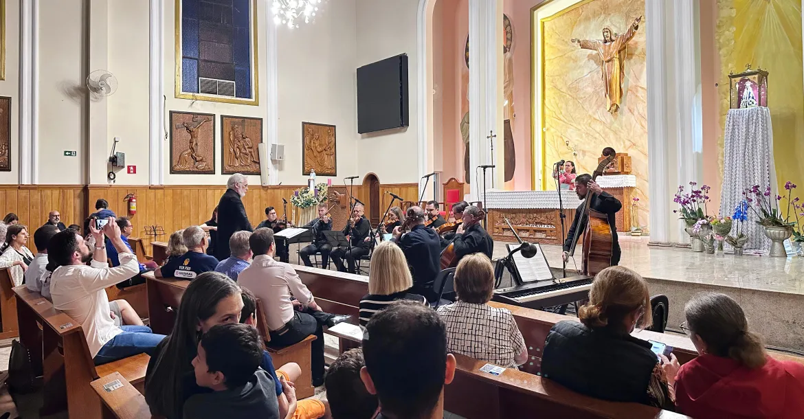 Concertos de Natal levam música e encantamento às igrejas de Londrina