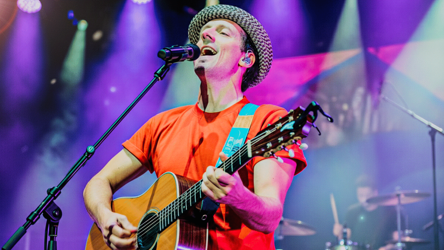 Jason Mraz anuncia 5 shows no Brasil para março de 2026