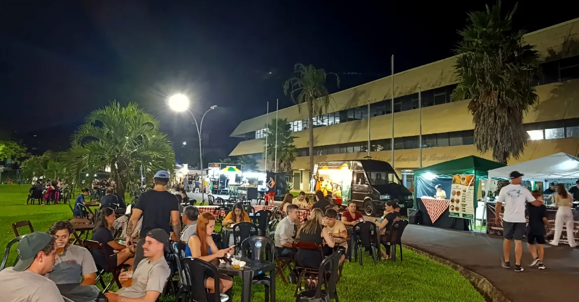 Feira Gastronômica agita Centro Cívico nesta quinta (16)