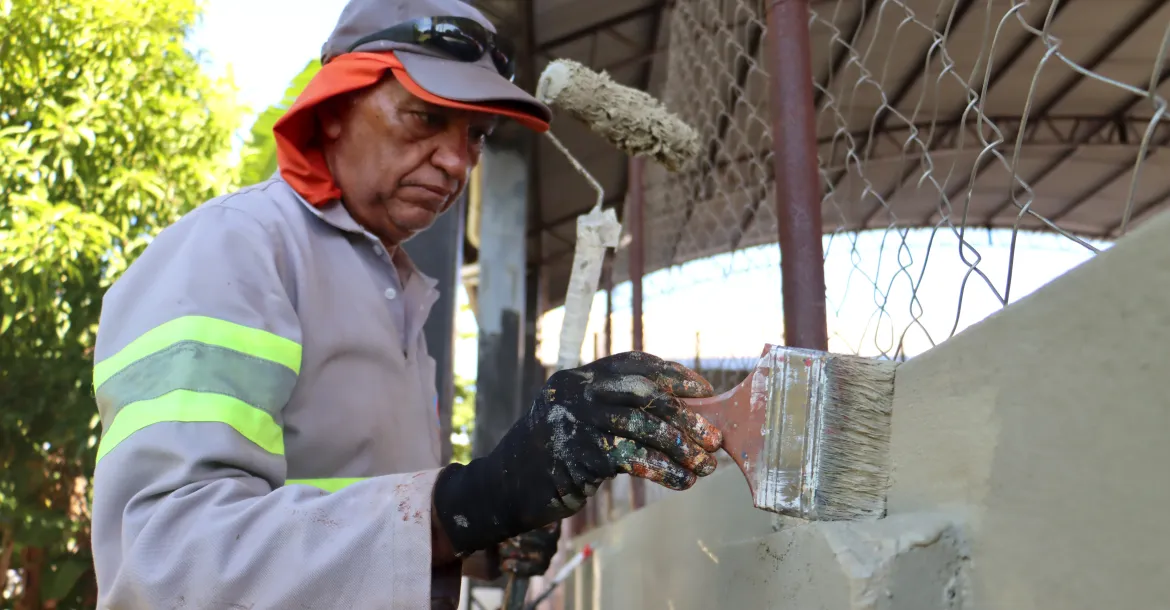 Prefeitura e voluntários atuam nos preparativos para Orgulho do Meu Bairro
