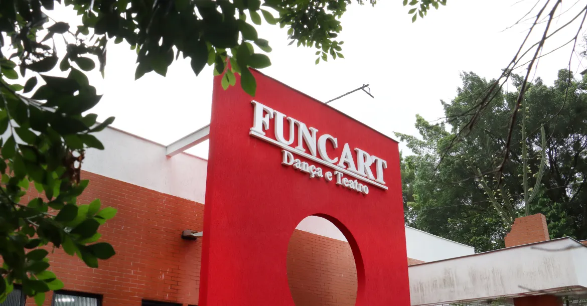 Curso intensivo de iniciação teatral abre inscrições para atividades no mês de julho