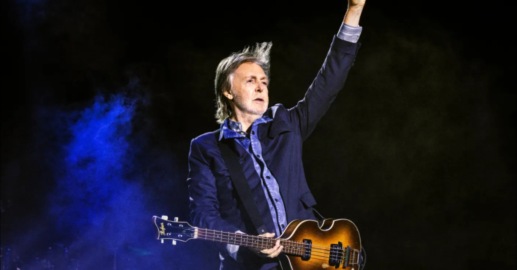 McCartney de volta ao topo