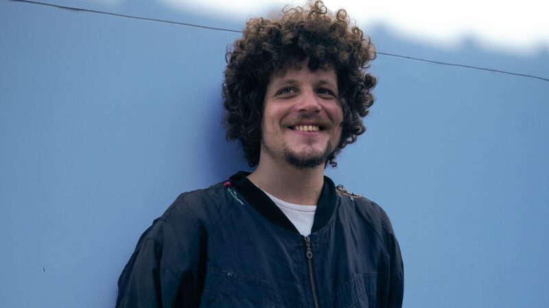 Chico Chico anuncia primeira turnê internacional com 15 shows na Europa