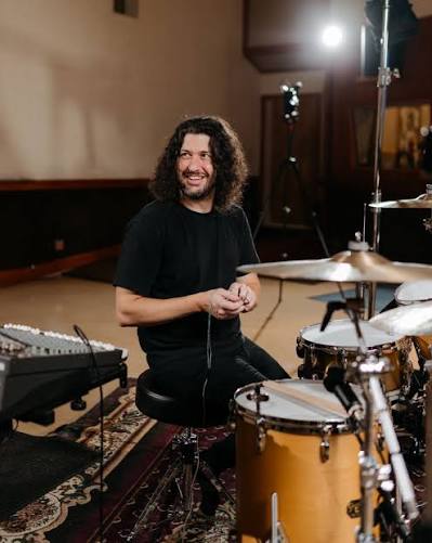 Conheça Ilan Rubin, o novo baterista oficial do Foo Fighters