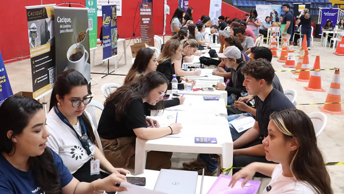 Moringão recebe Feira Conecta Norte com mais de 1,3 mil vagas de emprego nesta quinta (10)