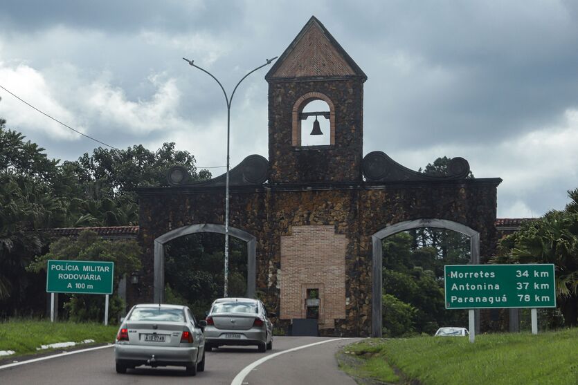 Com excesso de chuvas, Estrada da Graciosa é fechada ao tráfego de veículos