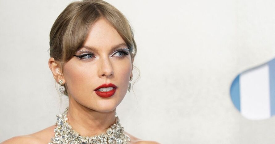 Taylor Swift lança novas versões de "Cruel summer"