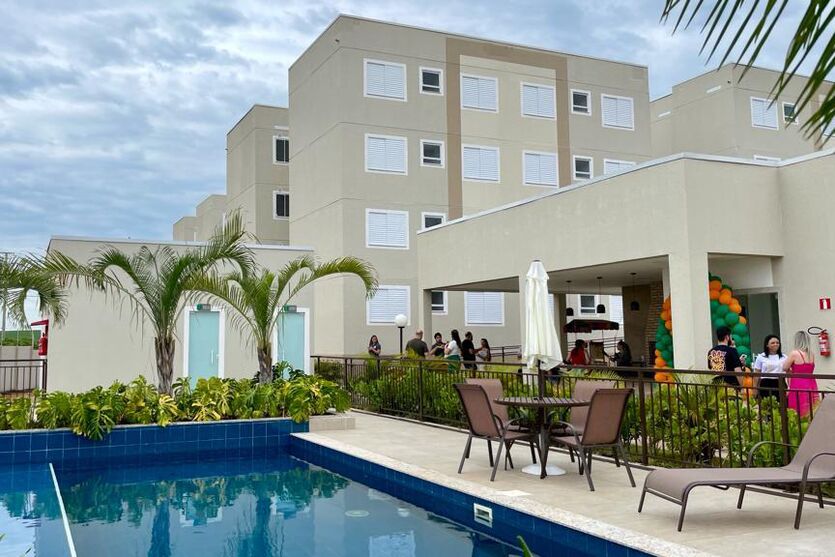 Em Londrina, 97 famílias realizam o sonho da casa própria