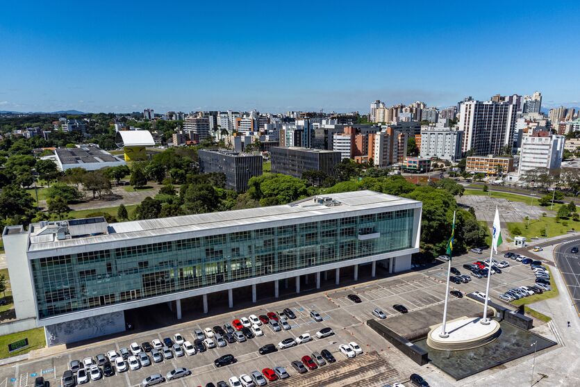Paraná altera calendário para incluir feriado da Consciência Negra
