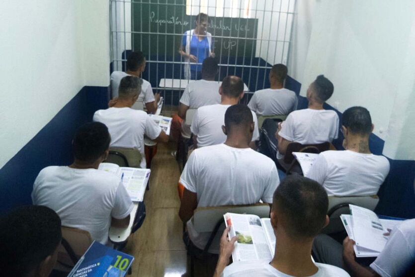 Custodiados da região de Londrina obtêm aprovação no Vestibular da UEL