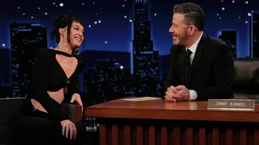 Katy Perry fala de Rock in Rio e anuncia saída do "American Idol"