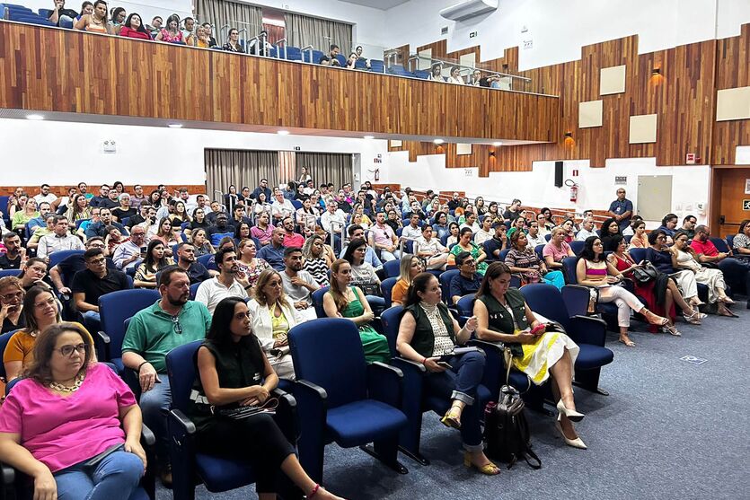 Saúde promove acolhimento de 123 profissionais em Londrina