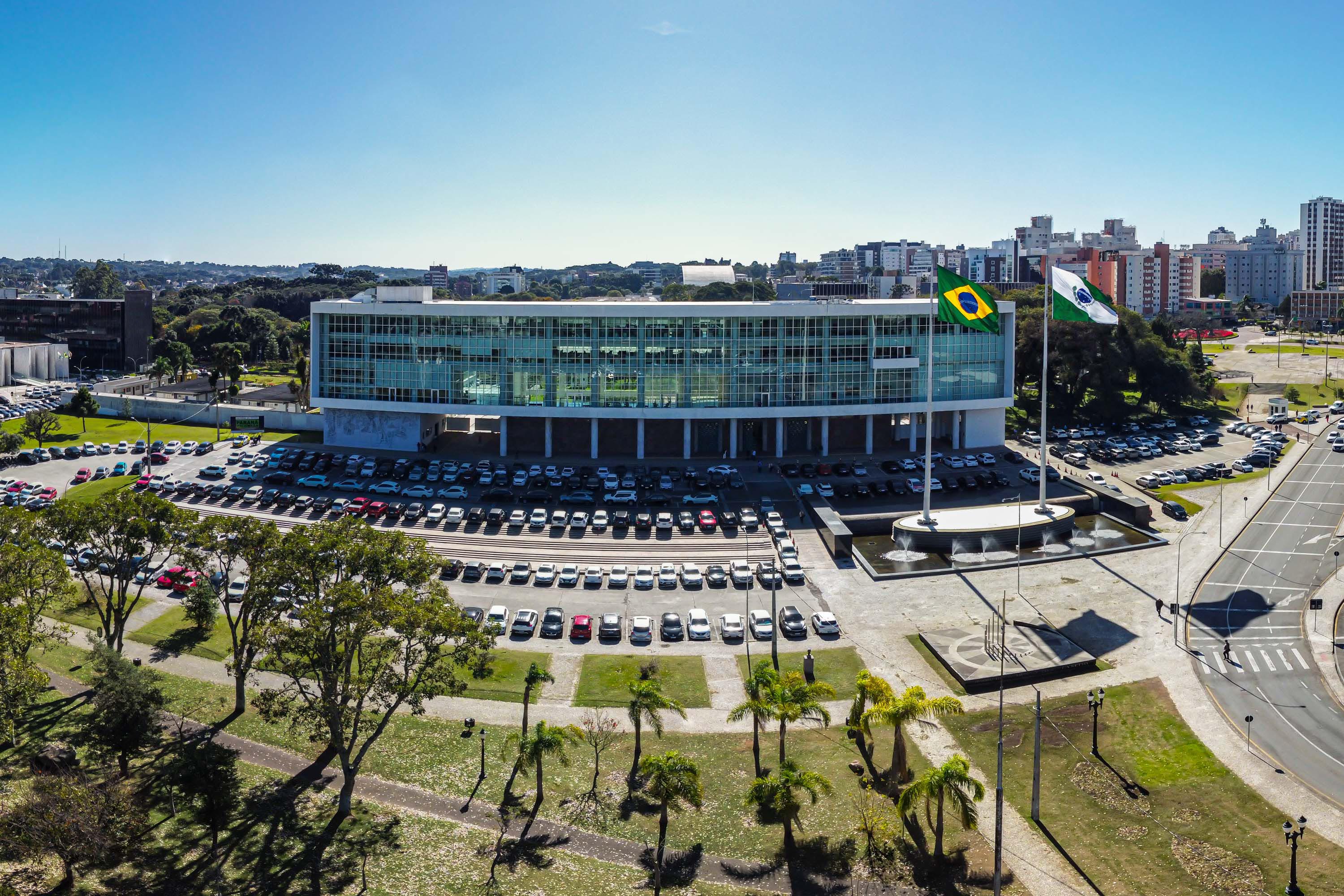 Confira o funcionamento dos órgãos públicos estaduais no feriado