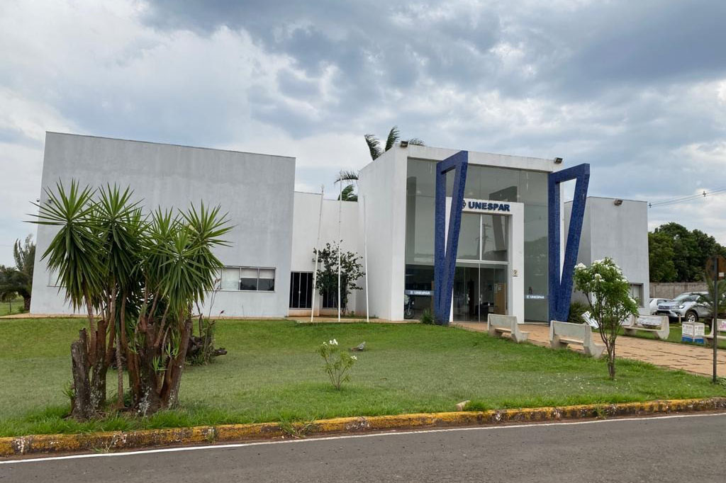 Governo nomeia docentes e agentes universitários para atuar na Unespar