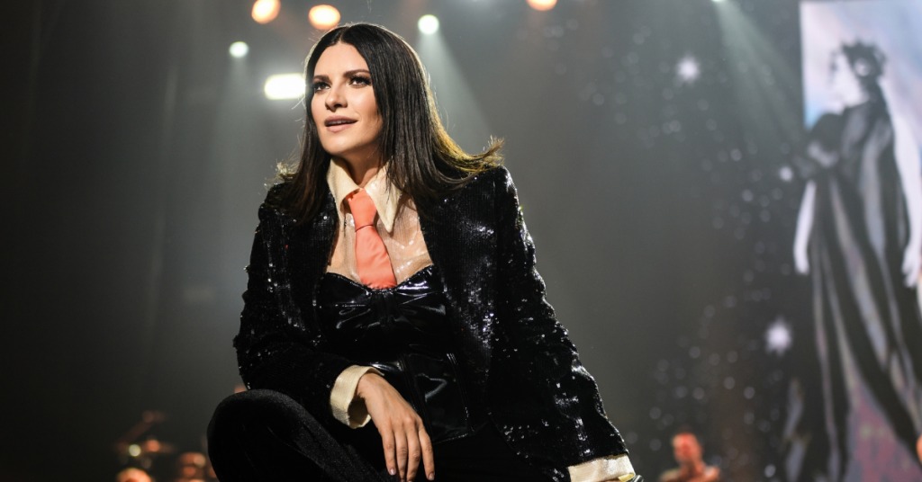 Laura Pausini celebra 30 anos de carreira com show em São Paulo