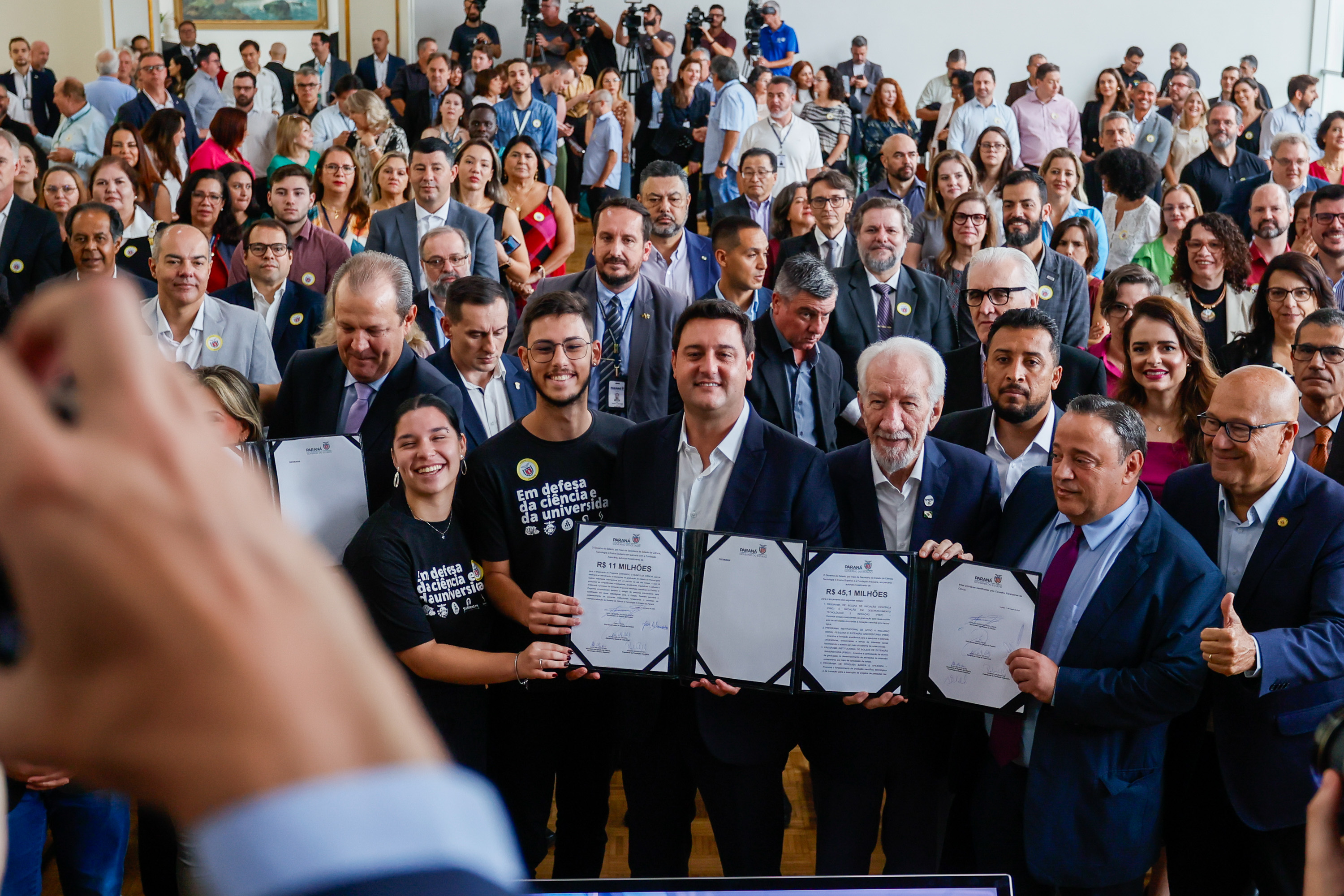 Paraná libera R$ 212 mi para obras em universidades e bolsas de estudo