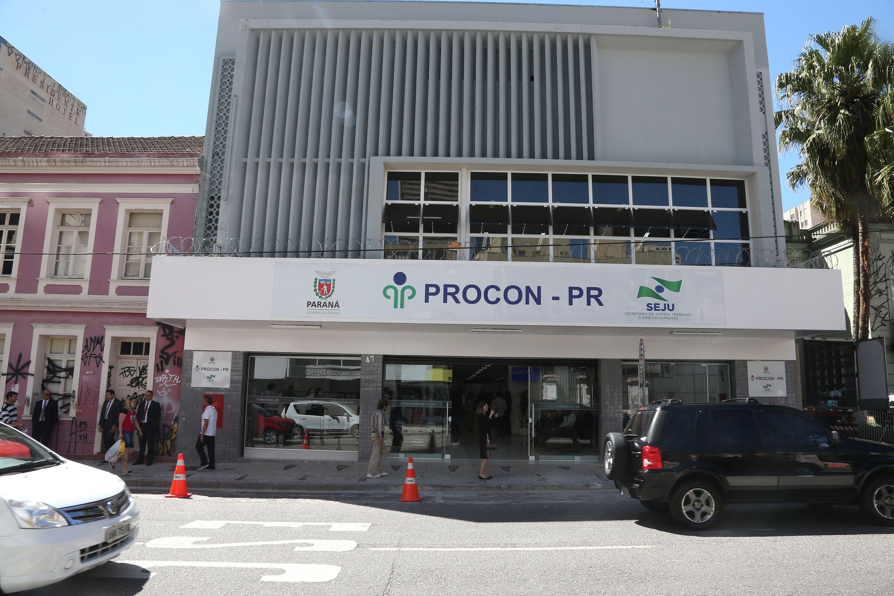 Procon-PR promove mutirão online de renegociação de dívidas