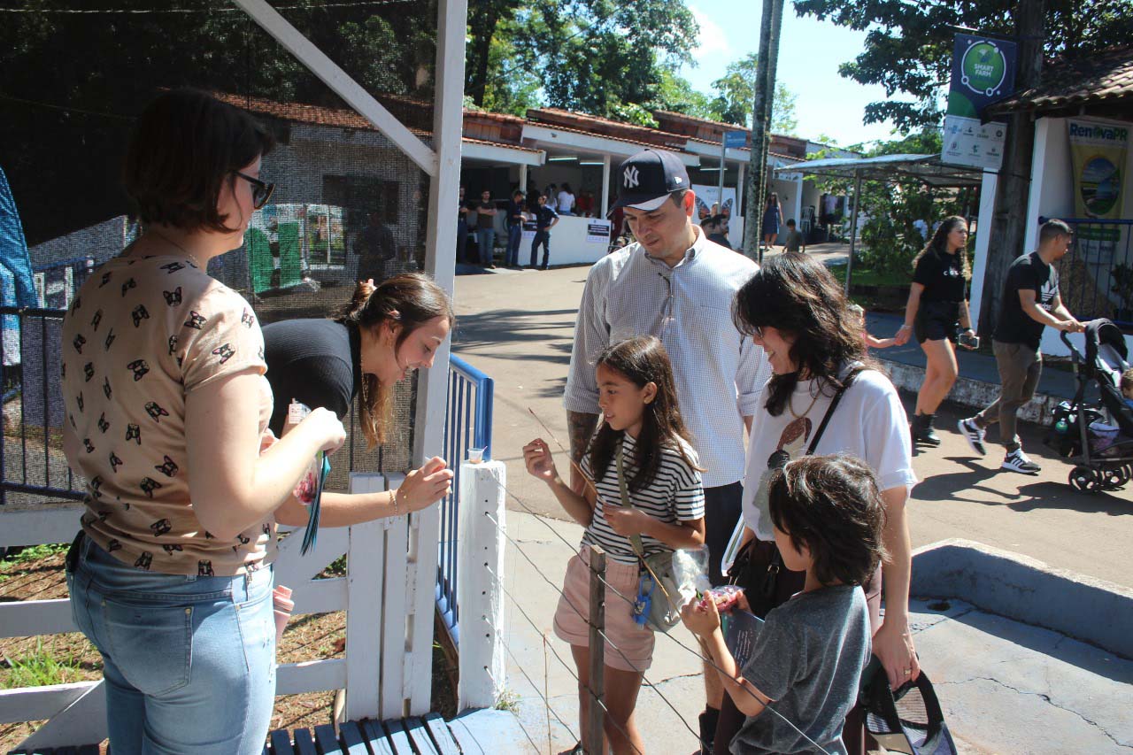 UEL leva ensino, extensão, inovação e serviços para a Expo Londrina
