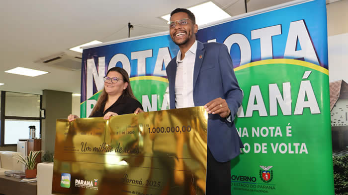 Londrinense recebe a premiação de R$ 1 milhão do Nota Paraná