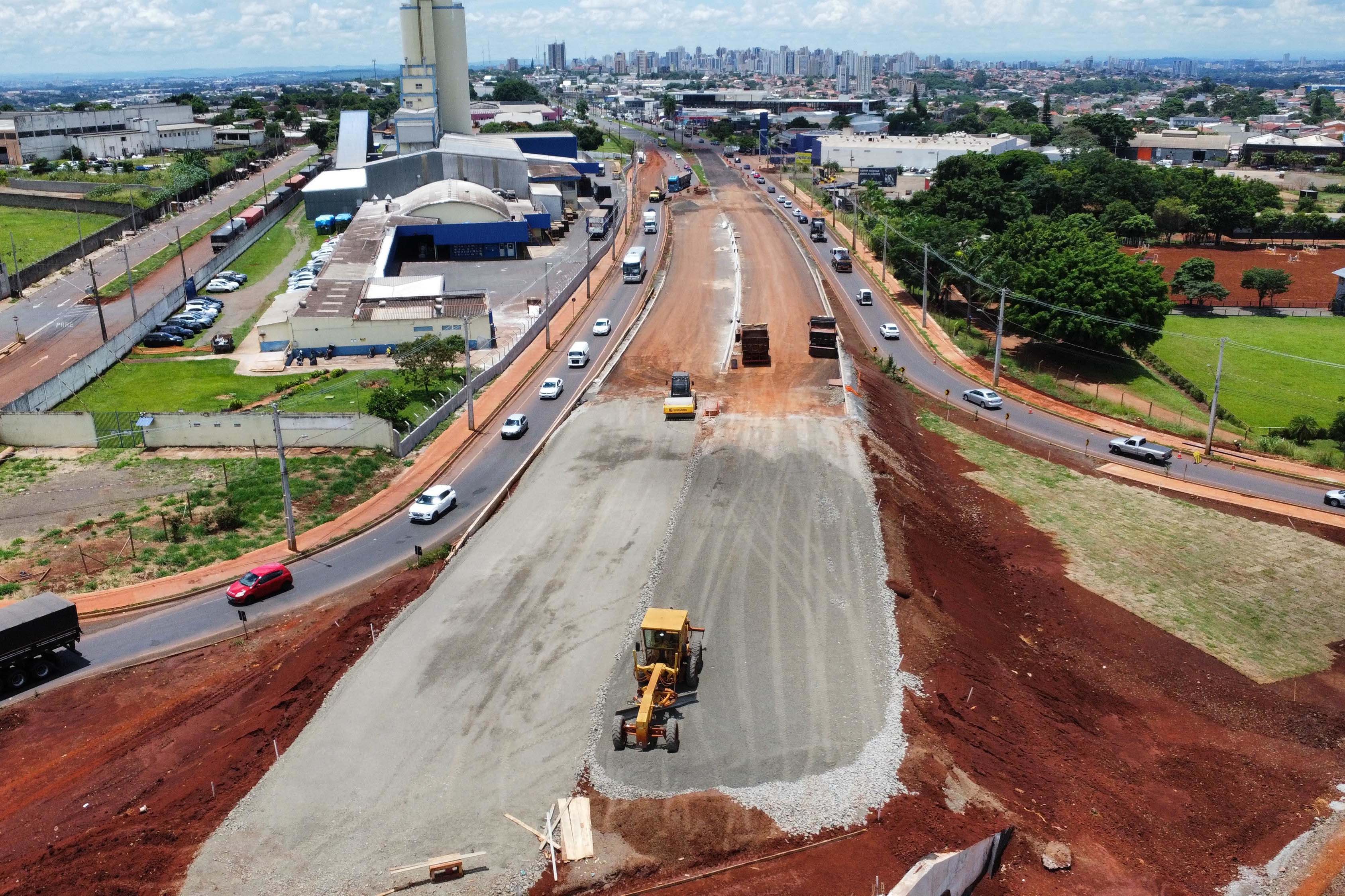 Obras do Viaduto da PUC em Londrina chegam quase 80% de execução