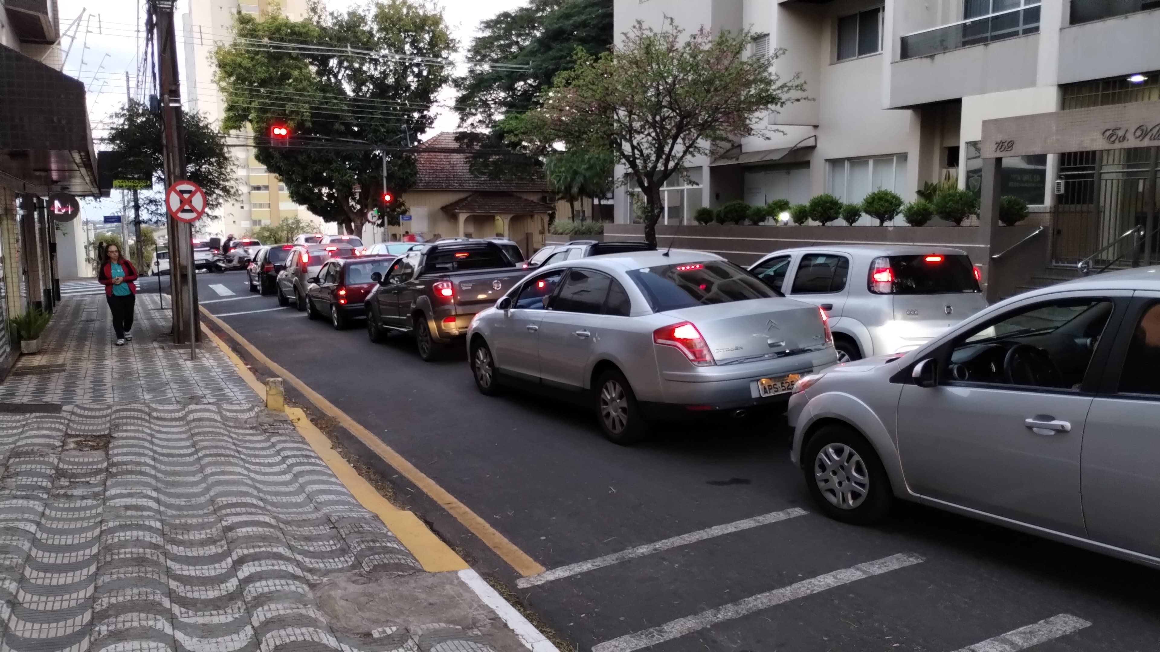 Calendário do IPVA é prorrogado no Paraná após instabilidade nos sites