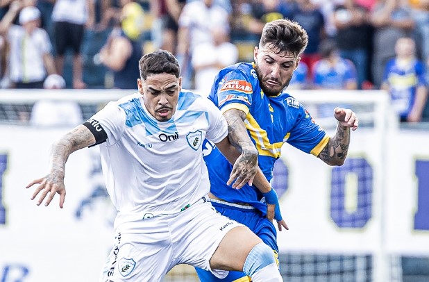 Londrina perde para o São Joseense por 2 a 1 no Campeonato Paranaense