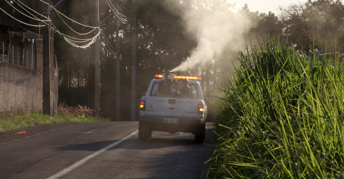 Londrina inicia aplicação do fumacê contra a dengue nesta sexta (14)