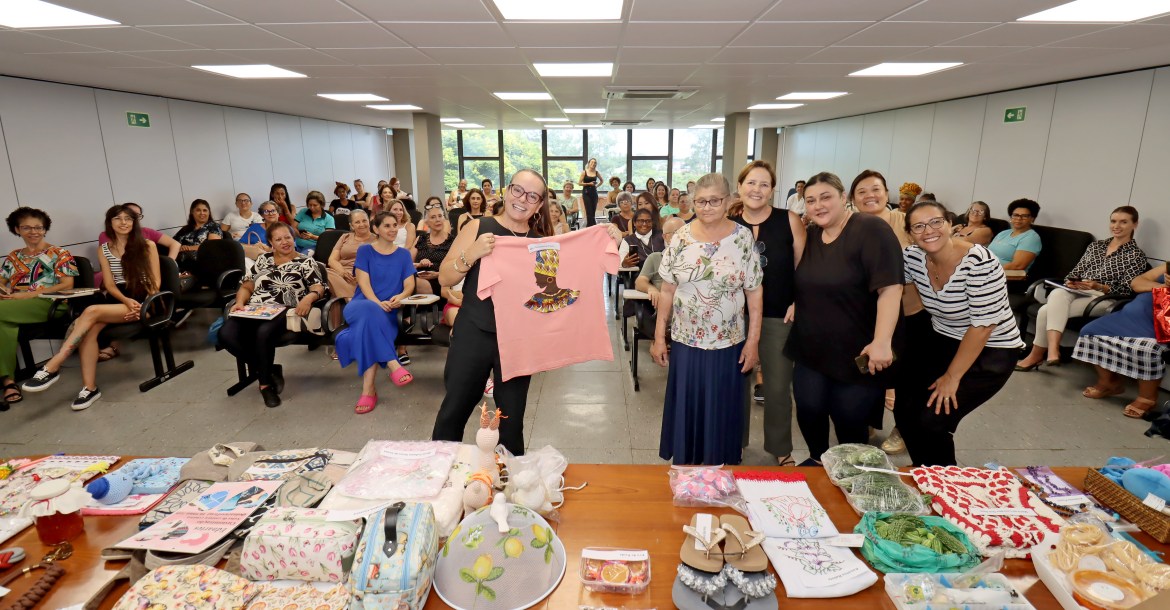 "Feira Arte Mulher Empreendedora" inicia atividades em Londrina