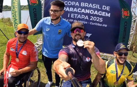 Londrinense Igor Tofalini ganha ouro na Copa Brasil de Paracanoagem