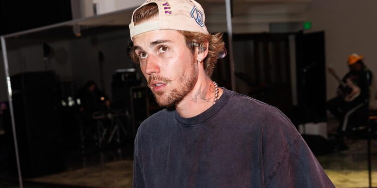 Justin Bieber rebate comentários sobre saúde e fake news