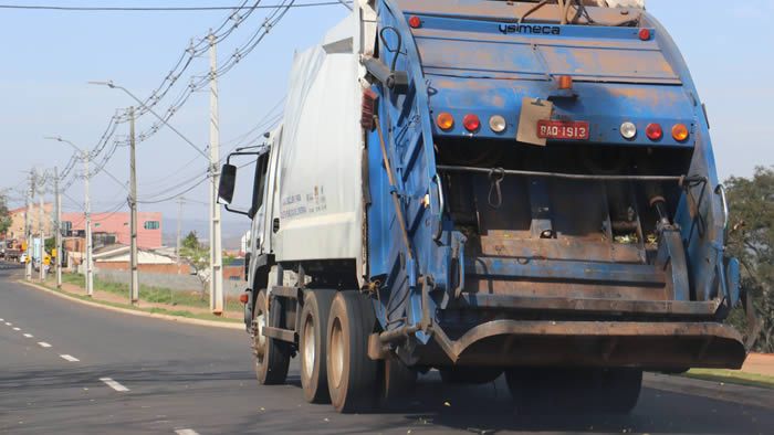 Londrina: indicativo de greve da limpeza urbana para terça é mantido